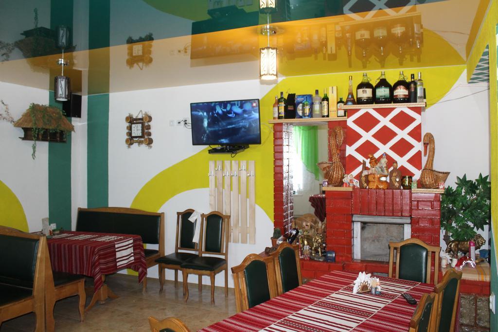 فندق Zustrizh U Leva Pilipets المظهر الخارجي الصورة